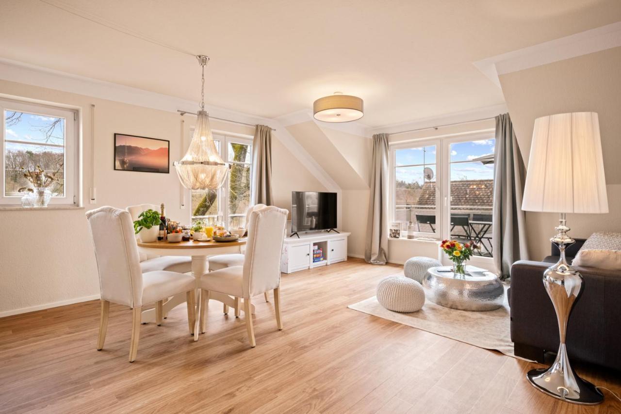 Wohlfuehl-Apartment Irisbluete Mit Privatstrand FDH Екстериор снимка