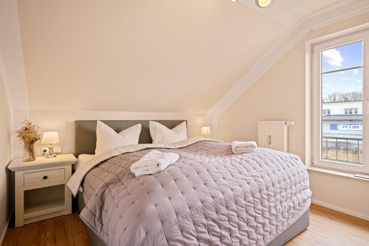Wohlfuehl-Apartment Irisbluete Mit Privatstrand FDH Екстериор снимка